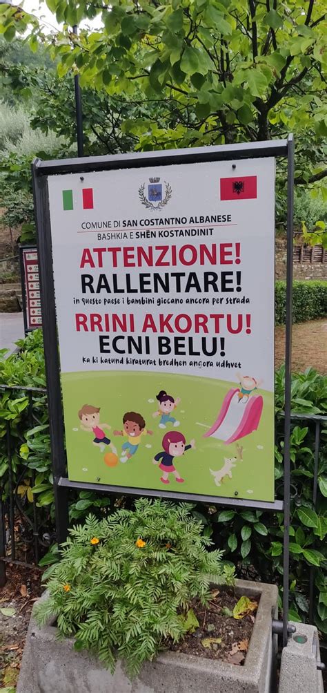 ive   photo    arbereshe town  summer