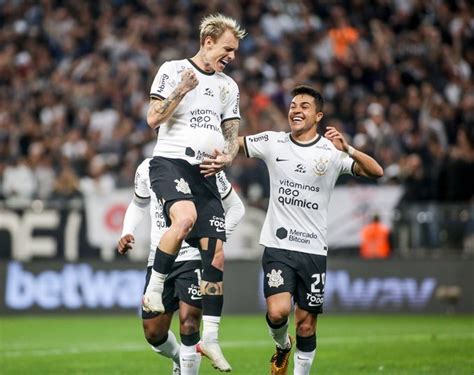 Róger Guedes Yuri Alberto e Willian Ataque dos sonhos do Corinthians