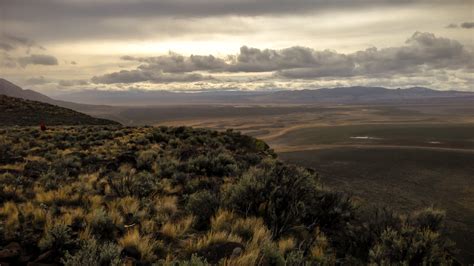 Oregon Desert Trail: An Unofficial Hiking Guide