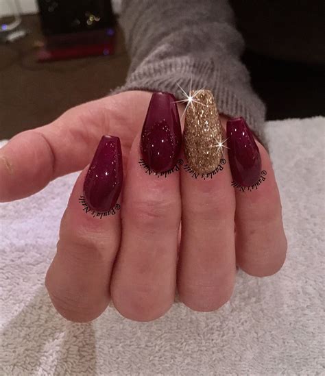 57 Coffin Matte Red Nails With Glitter Ricordilu