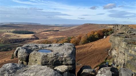 stanage edge walk  hathersage