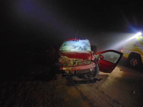 Venado Tuerto Violento Accidente En Ruta Entre Un Auto Y Un Cami N