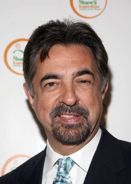 joe mantegna net worth 2023