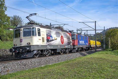 Re 4/4 II 11251, 04.10.2022 | Re 4/4 II 11251 und 11288 sind… | Flickr