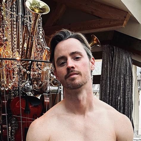 Dan Benson entrou para o OnlyFans e faz vídeos para o público gay Purebreak