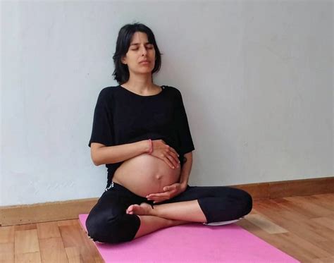 Yoga Para Embarazadas Más Que Beneficios Físicos Lena Low Tox