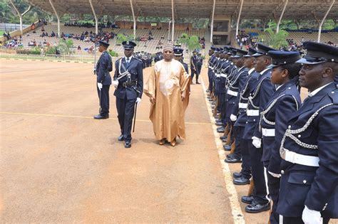 Lambassadeur Gaoussou Touré présente ses lettres de créance à Kampala