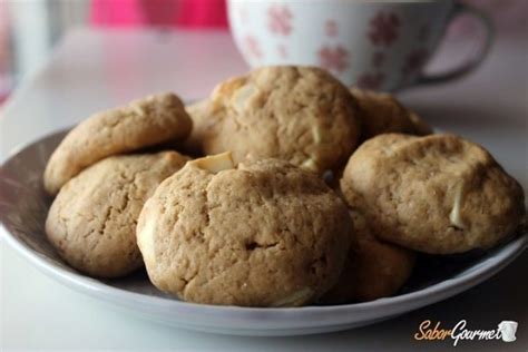 Galletas De Chocolate Blanco Y Macadamia