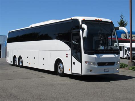 Northwest Bus Sales Inc Volvo Luxury Passenger Highway