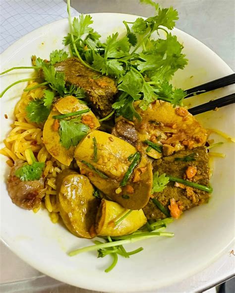 bun long xao nghe mon ngon dac san da nang khong  bo qua