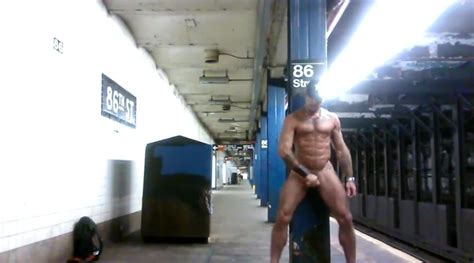 Public Nude Subway Stroke ThisVid