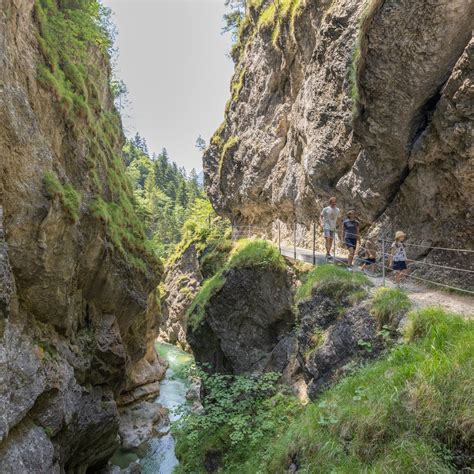 Wellness In Alpbach Beginnt Im Wohlf Hlzimmer