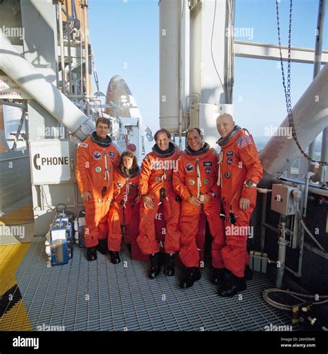 Story Musgrave Portrait Hi Res Stock Photography And Images Alamy