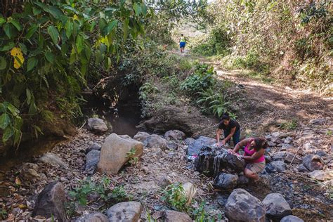 An Unlikely Band Of Water Defenders Fights Chronic Shortages In El Salvador