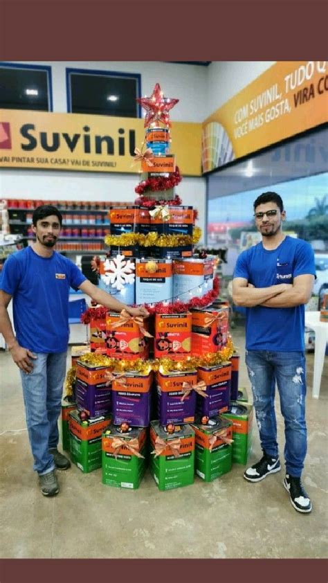 ÁRVORE DE NATAL LATAS DE TINTA SUVINIL Loja de tinta Lata de