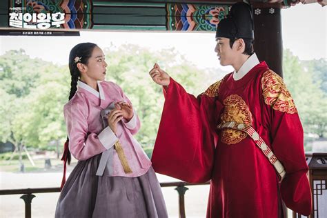 K Drama Review Mr Queen Proves There Is Beauty In Chaos Kdramadiary