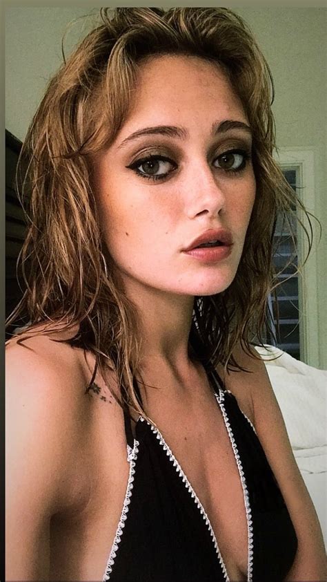 Picture Of Ella Purnell