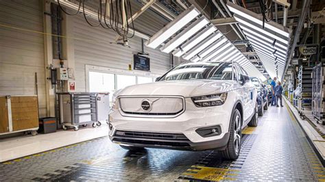 Volvo Invierte Mil Millones De D Lares Para Incrementar La Producci N