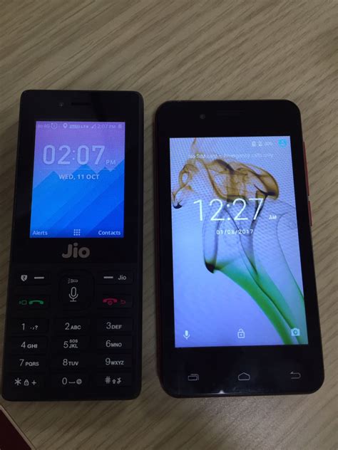 Airtels Karbonn A40 Indian Smartphone Vs Reliance JioPhone GizmoManiacs