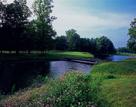 Club De Golf Royal Montreal, St-Raphael-De-L'ile, Canada - Albrecht Golf Guide