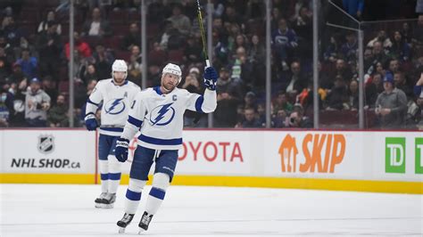 Lightning Captain Stamkos Opens Camp Disappointed About Lack Of