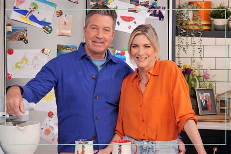 John and Lisa's Weekend Kitchen: Everything you need to know about the show | GoodtoKnow