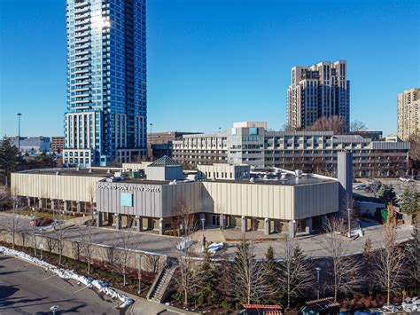 175 Wynford Dr, Toronto, ON M3C 1J3 | LoopNet