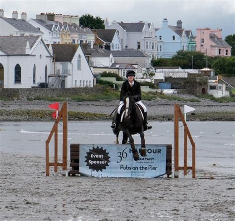 Donaghadee Beach Team Relay 2022 - Hoofpick Life