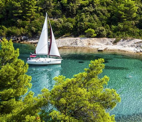 Dream Yacht Rentals For The Perfect Split Sailing Holidays On Your