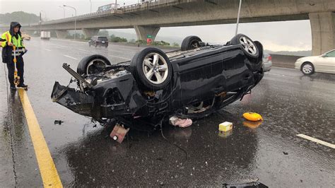 車子撞爛不繳罰單會怎樣？ 網友：政府追債功力台灣「南波萬」 地球黃金線