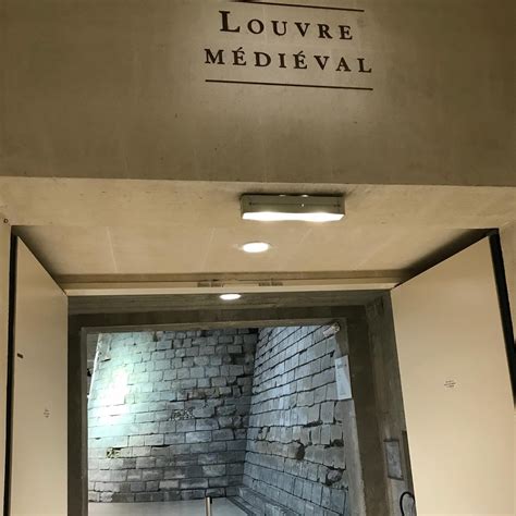 Medieval Louvre Fortress — Parisology