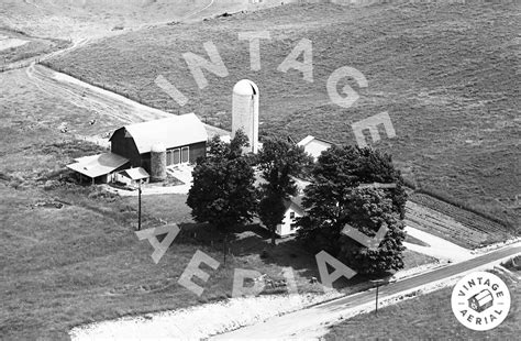 Vintage Aerial | Michigan | Ionia County | 1965 | 6-EIO-33