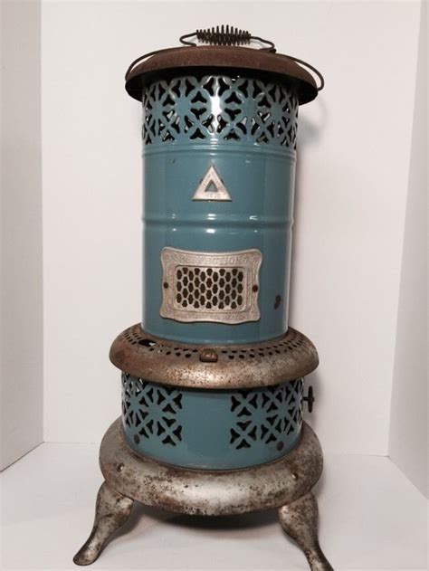 1913 Perfection Smokeless Oil Kerosene Heater No 630 Blue Porcelain