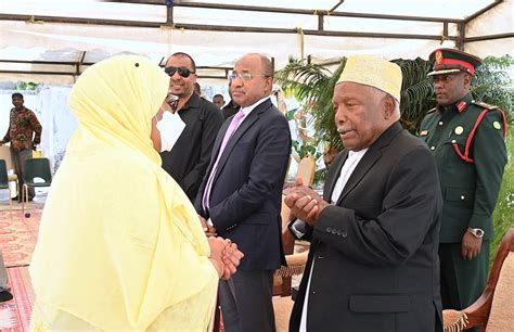 Rais Samia Ahani Msiba Wa Mtoto Wa Mzee Mwinyi Chukwani Zanzibar Mzalendo