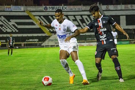 Comercial e Primavera empatam sem gols e seguem pressionados na Série