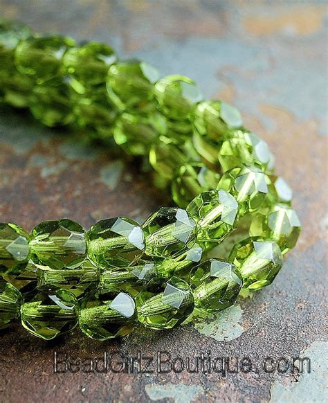 Olivine Green Crystal Czech Glass Bead 6mm Round 25 Pc Etsy