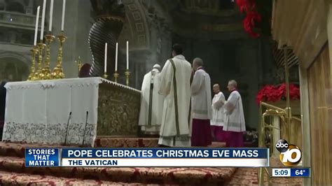 Pope Francis Holds Christmas Eve Mass Youtube