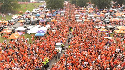 Clemson Tailgating Tips from Upperclassmen and Alumni - EPOCH Clemson