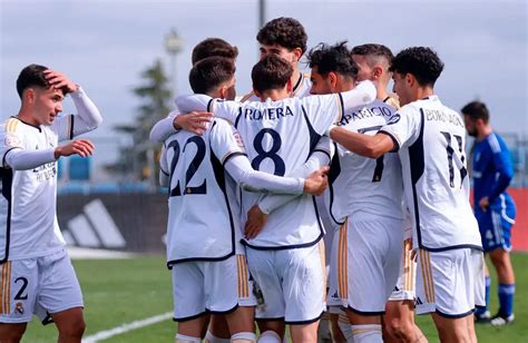 El Real Madrid C Se Proclama Campe N De Liga Ascenso Un Portero Ca N