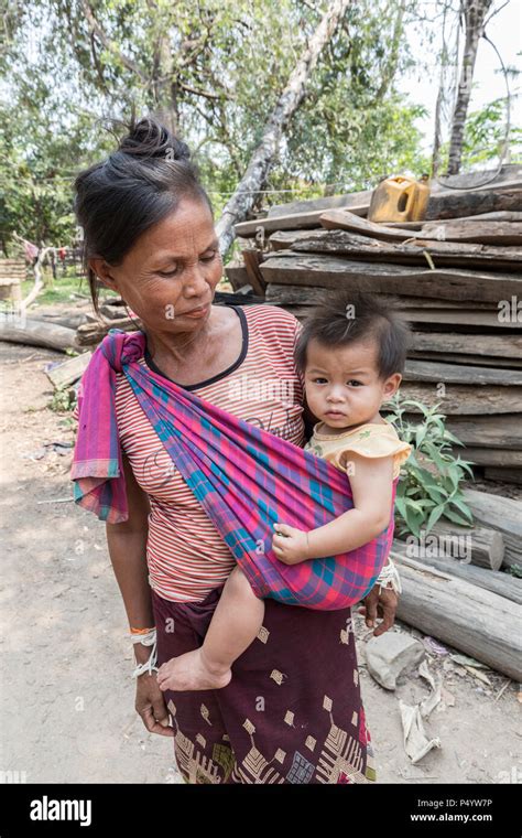 Laos Child Hi Res Stock Photography And Images Alamy