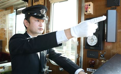 運転士 職種紹介 阪急電鉄