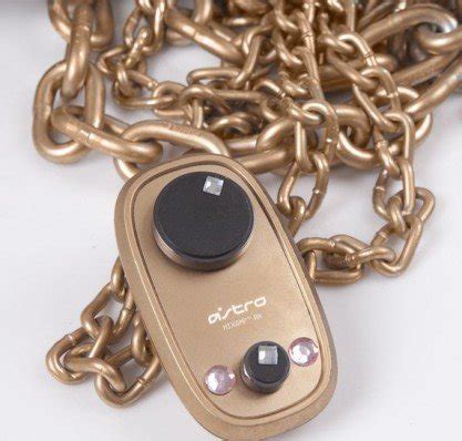 Xbox 360 gets Gold Controllers courtesy Astro Games | The Rich Times