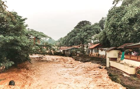 Cuaca Ekstrem Pemkot Bogor Wanti Wanti Warga Di Bantaran Sungai