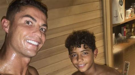 Garganta comerciante Médico cristiano ronaldo biografia hijos Valiente