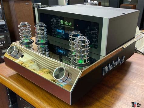 McIntosh C8 Tube Preamp Photo 3989179 UK Audio Mart