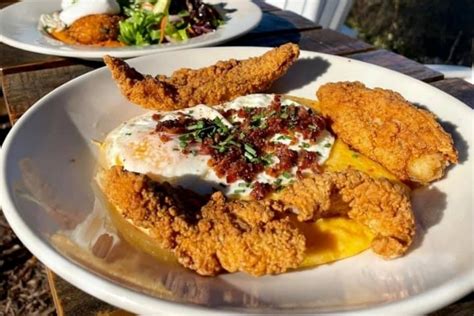 Where To Eat The Best Seafood On Hilton Head Island Skull Creek Dockside