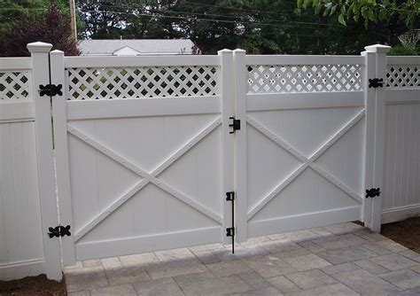 27 fence gate options by style shape material and panel – Artofit