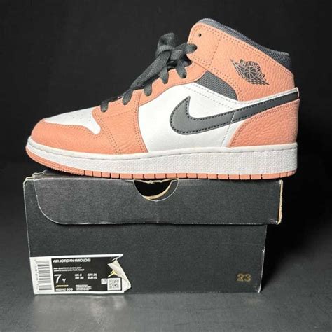 Jordan Brand Air Jordan 1 Mid GS Pink Quartz Youth Gem