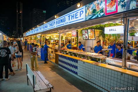 Jodd Fairs Night Market Bangkok Phuket