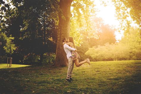 Fondos De Pantalla Luz De Sol Bosque Mujer Cielo Texto Marca